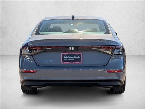 New 2025 Honda Accord SE image 8