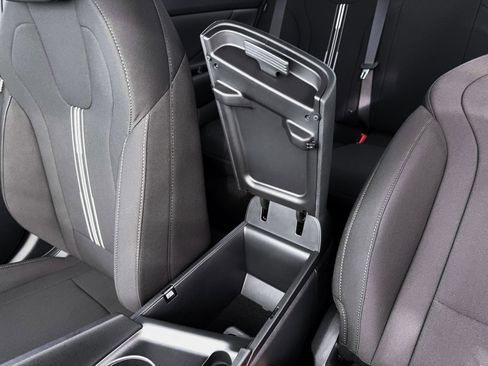 Certified 2026 Hyundai Elantra Sport image 56