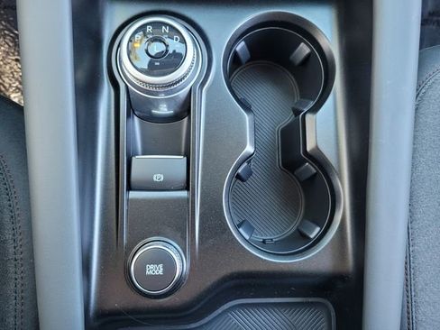 Certified 2025 Ford Explorer Active image 26