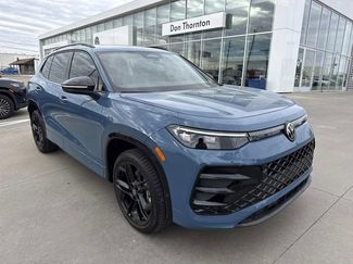 New 2026 Volkswagen Tiguan SE R-Line video 1