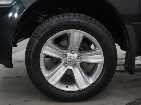 Used 2016 RAM 1500 Sport image 28