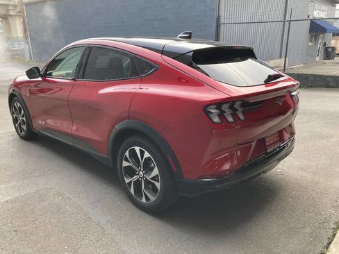 Used 2021 Ford Mustang Mach-E Premium image 5