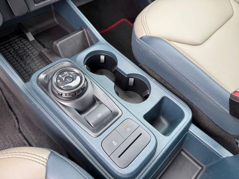 Used 2025 Ford Maverick Lariat w/ 4K Tow Package image 15