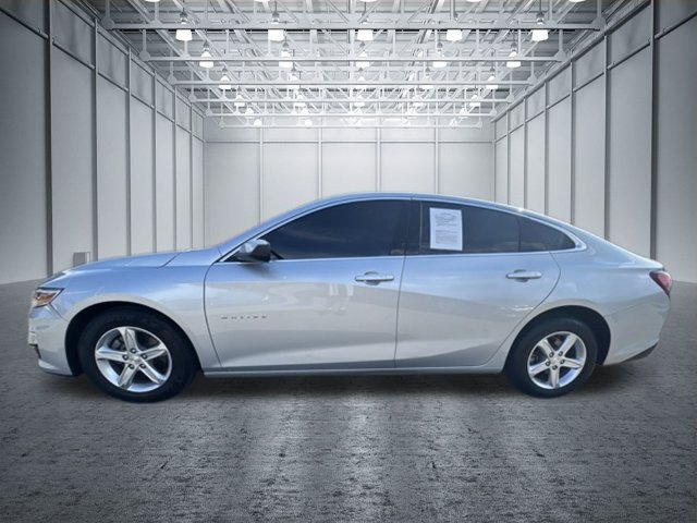 Used 2022 Chevrolet Malibu LT FWD image 5