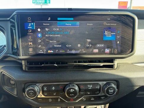 Certified 2024 Jeep Wrangler Unlimited Sport AWD/4WD image 18