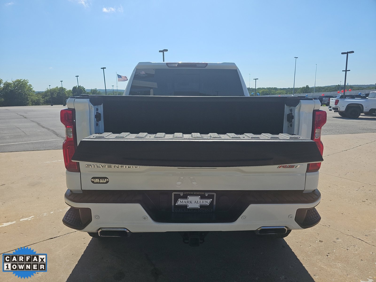 Used 2024 Chevrolet Silverado 1500 RST AWD/4WD image 7