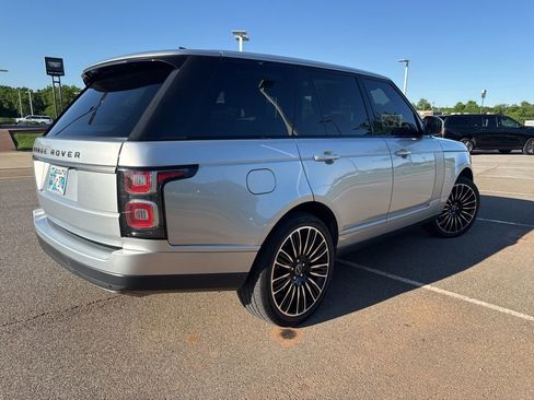 Used 2019 Land Rover Range Rover image 4