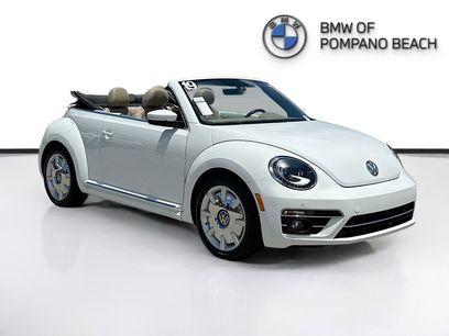 Used 2019 Volkswagen Beetle 2.0T SE w/ SE Premium Package