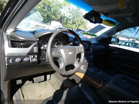 Used 2015 Chevrolet Suburban LTZ image 38