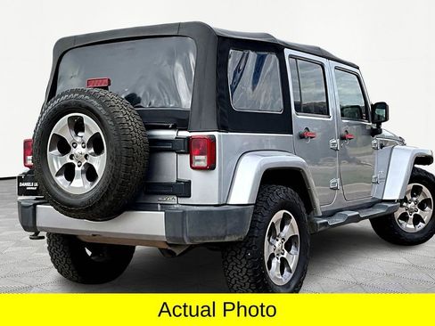 Used 2016 Jeep Wrangler Unlimited Sahara w/ Connectivity Group image 2