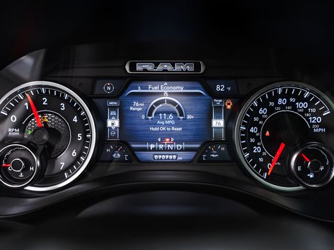 Used 2019 RAM 1500 Sport w/ Level 2 Equipment Group AWD/4WD image 14