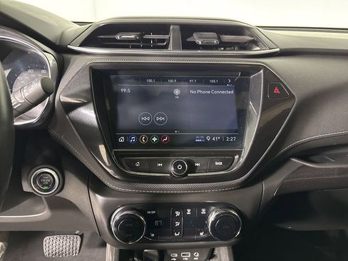 Used 2023 Chevrolet TrailBlazer ACTIV w/ Convenience Package image 14