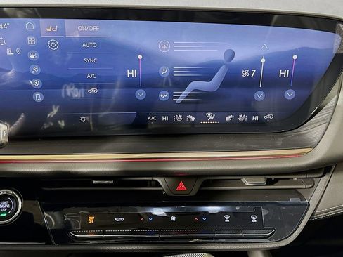 New 2026 Buick Envision Avenir image 10