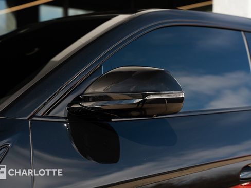 Used 2024 Lamborghini Urus S image 11