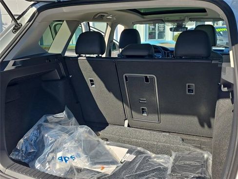 New 2026 Volkswagen Taos SE image 25