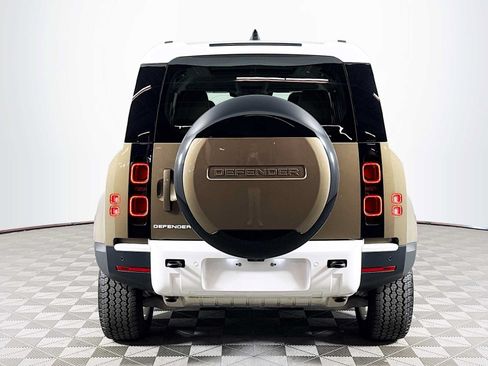 Used 2025 Land Rover Defender 110 S AWD/4WD image 6