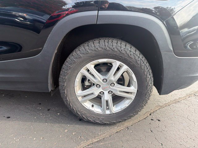 Used 2024 GMC Terrain SLE w/ Driver Convenience Package AWD/4WD image 10