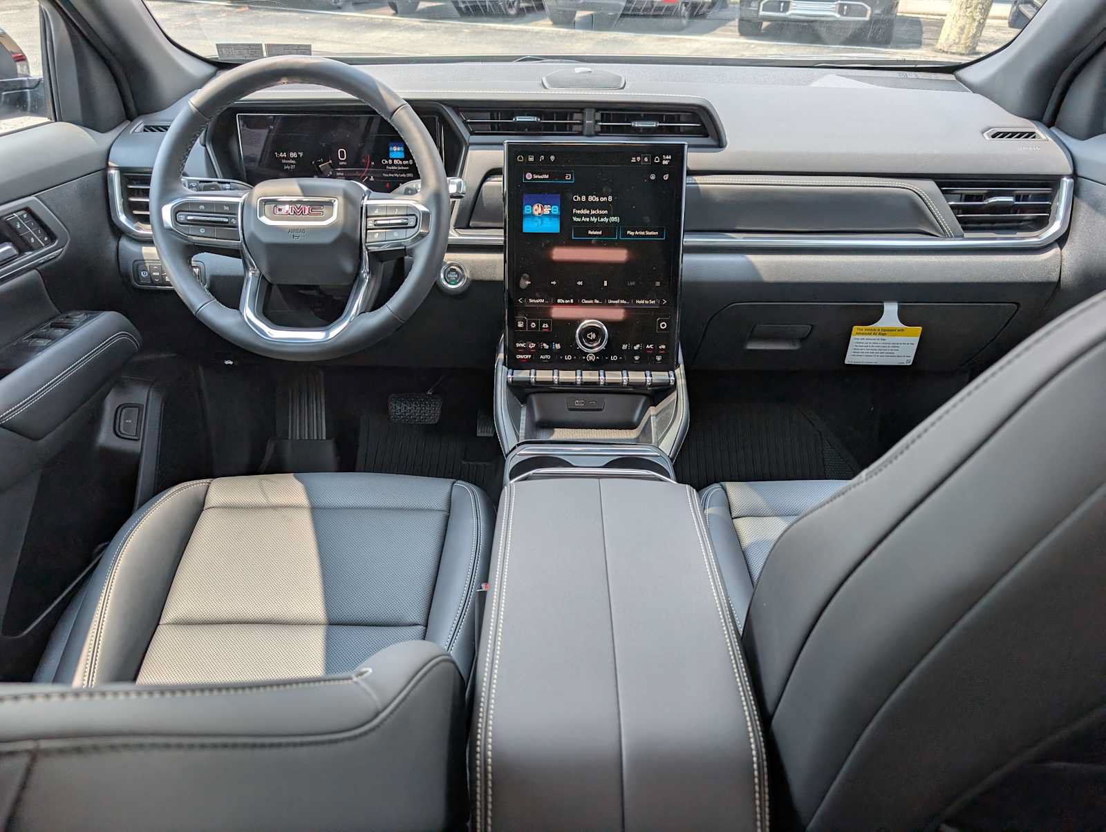 New 2027 GMC Terrain Elevation w/ Elevation Premium Package AWD/4WD image 12