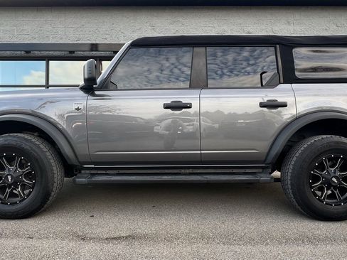 Used 2023 Ford Bronco Big Bend image 4