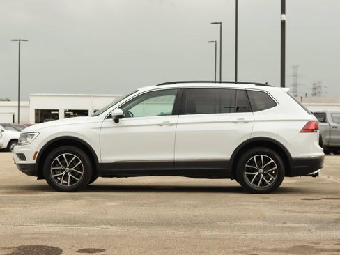 Used 2021 Volkswagen Tiguan SE FWD image 4