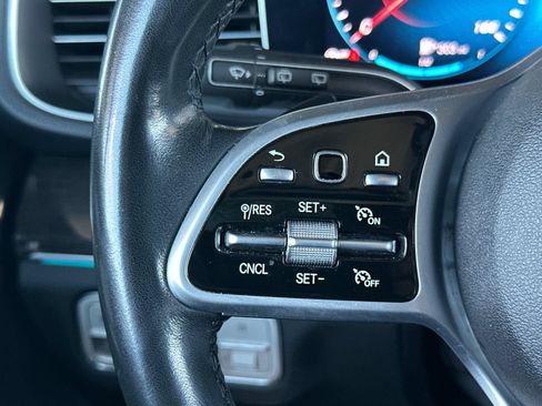 Used 2020 Mercedes-Benz GLE 350 4MATIC image 28