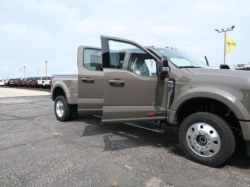 New 2026 Ford F450 Lariat w/ Lariat Ultimate Package AWD/4WD image 71