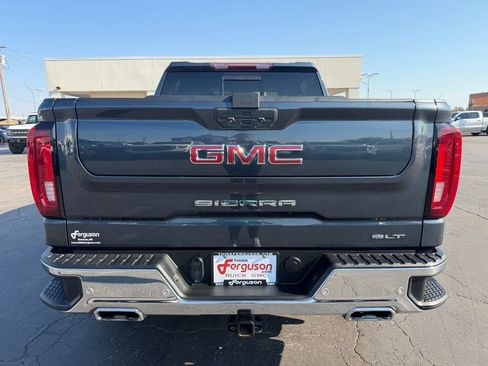 Used 2021 GMC Sierra 1500 SLT AWD/4WD image 15