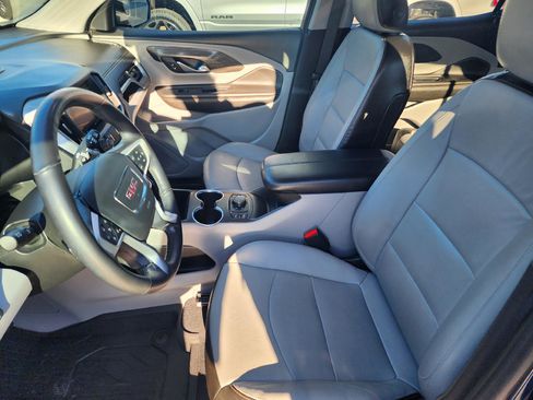 Used 2021 GMC Terrain SLT w/ Infotainment Package II image 8