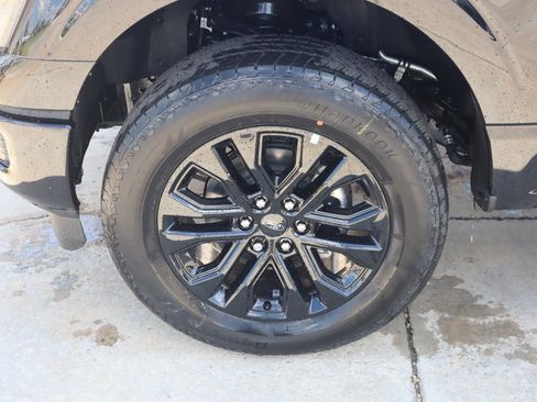 New 2025 Ford F150 Lariat w/ Equipment Group 502A High image 20