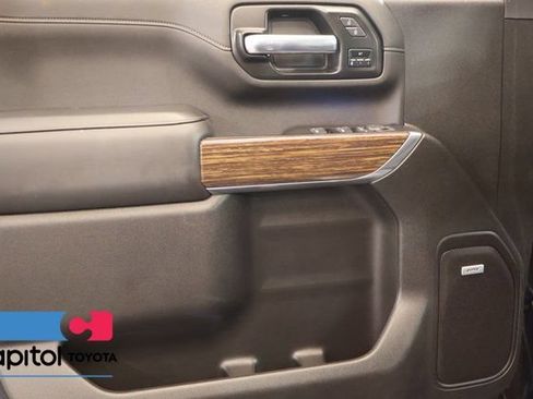 Used 2022 Chevrolet Silverado 3500 High Country w/ Z71 Off-Road Package AWD/4WD image 9
