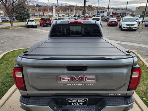 Used 2024 GMC Canyon AT4 w/ AT4 Premium Package image 7