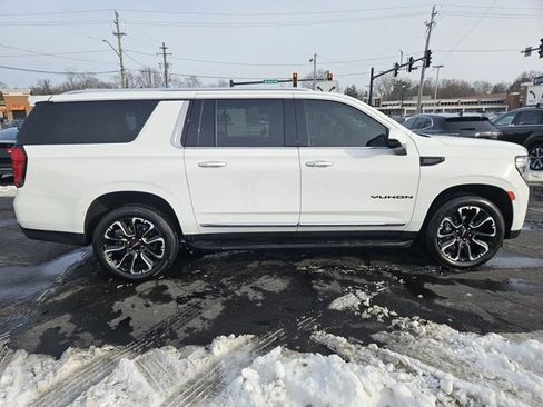 Certified 2023 GMC Yukon XL SLT image 8