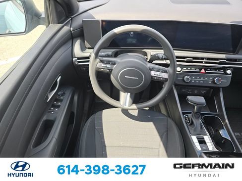 Certified 2026 Hyundai Santa Cruz SE FWD image 17