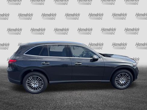 Used 2026 Mercedes-Benz GLC 300 4MATIC image 11