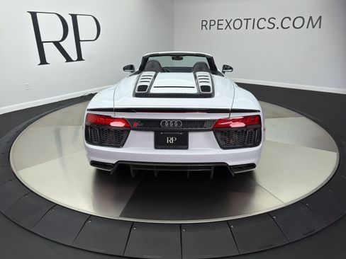 Used 2018 Audi R8 V10 plus AWD/4WD image 8