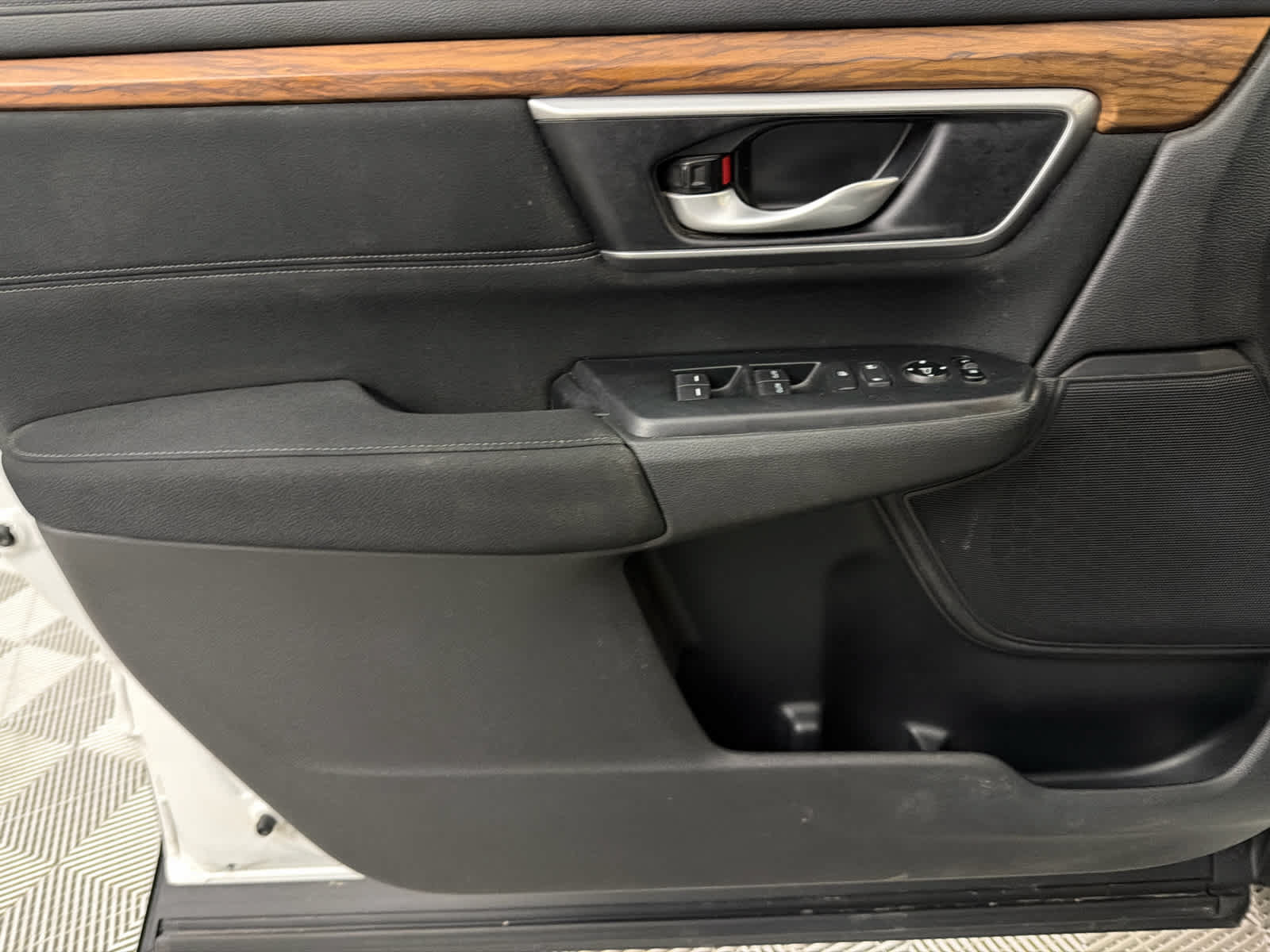 Used 2020 Honda CR-V EX image 22