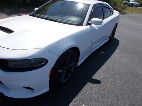 Used 2019 Dodge Charger GT w/ Performance Handling Group image 8