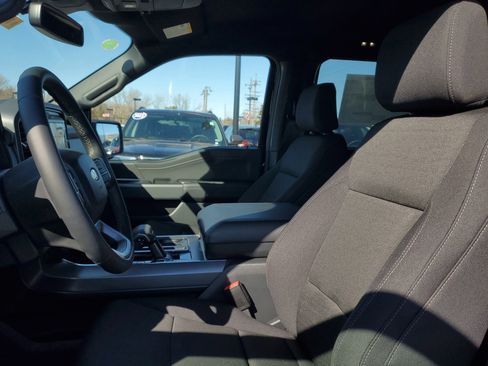 New 2026 Ford F150 XLT w/ Equipment Group 302A MID AWD/4WD image 9