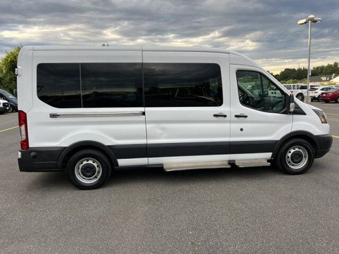 Used 2015 Ford Transit 350 XL RWD image 7