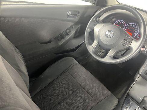 Used 2010 Nissan Altima 2.5 S image 9