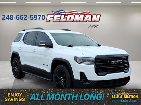 Used 2023 GMC Acadia SLT w/ Elevation Edition image 8
