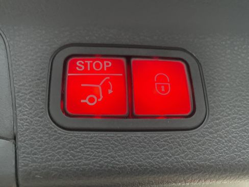 Certified 2023 Mercedes-Benz GLS 450 4MATIC image 14