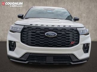 New 2026 Ford Explorer Active w/ Active Comfort Package video 2