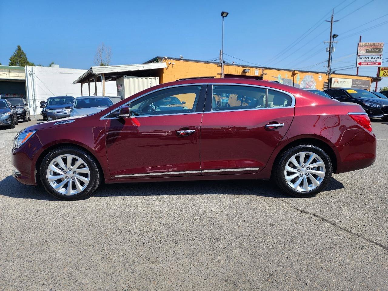 Used 2016 Buick LaCrosse Leather w/ Experience Buick Package FWD image 10