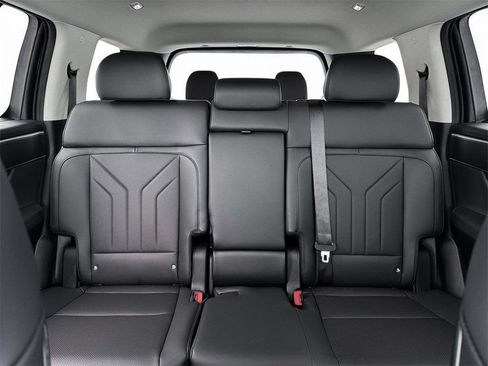 New 2026 Hyundai Santa Fe SEL image 16