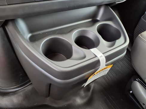 New 2024 Chevrolet Express 2500 w/ Driver Convenience Package image 9