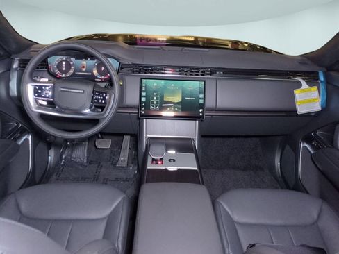 New 2026 Land Rover Range Rover Long Wheelbase SE AWD/4WD image 25