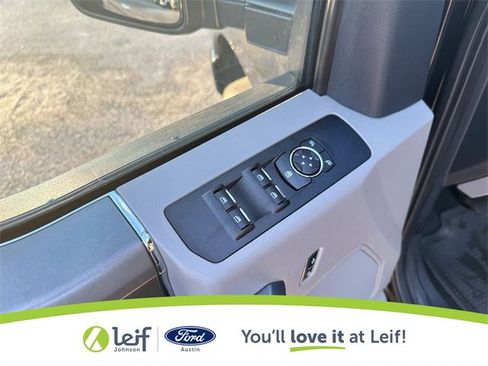 Used 2022 Ford F250 XLT w/ Black Appearance Package image 19