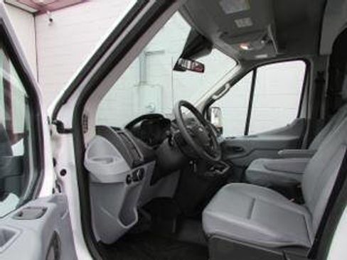 Used 2018 Ford Transit 150 148 Medium Roof image 5