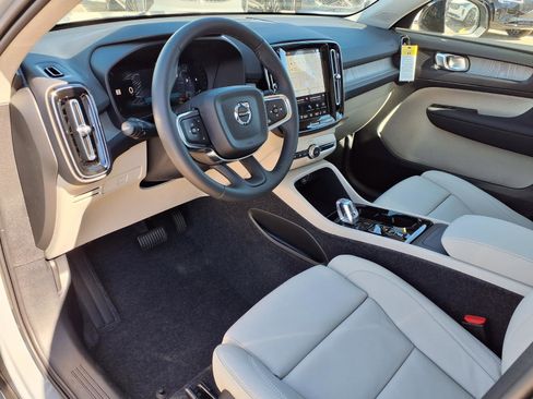 New 2026 Volvo XC40 B5 Plus w/ Protection Package Premier image 12